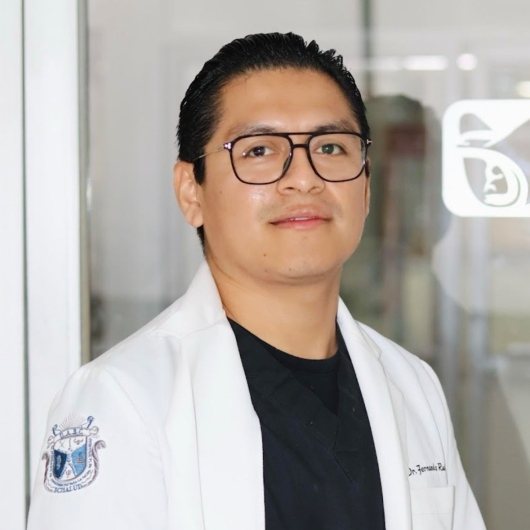 Dr. Fernando Ruiz Torres