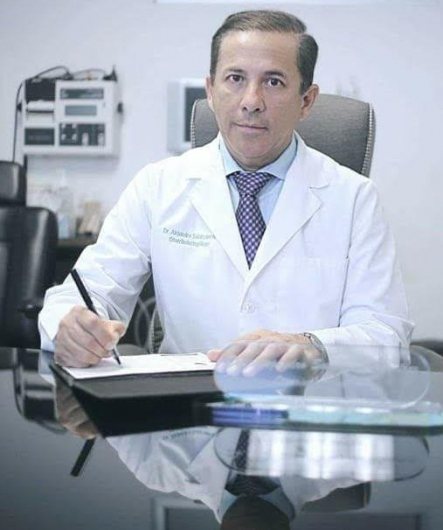 Dr. Alejandro J. Solórzano Ramírez