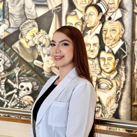 Dra. Caren Dolores Castro Pineda