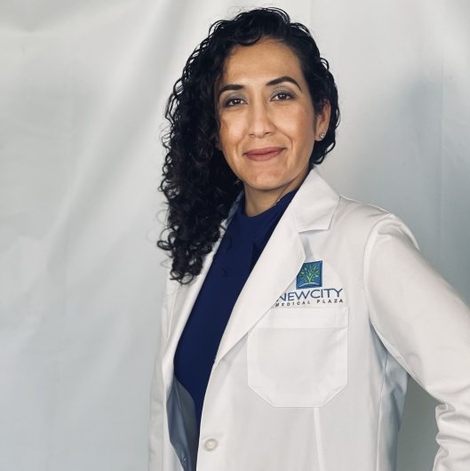 Dra. América Serrano González