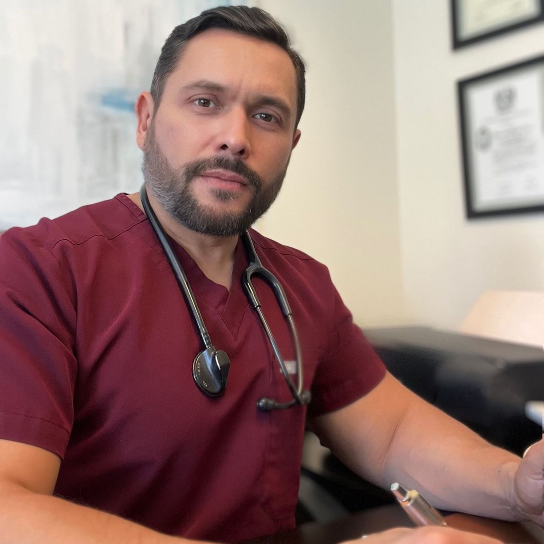 Dr. Miguel Angel Mezquita Vega