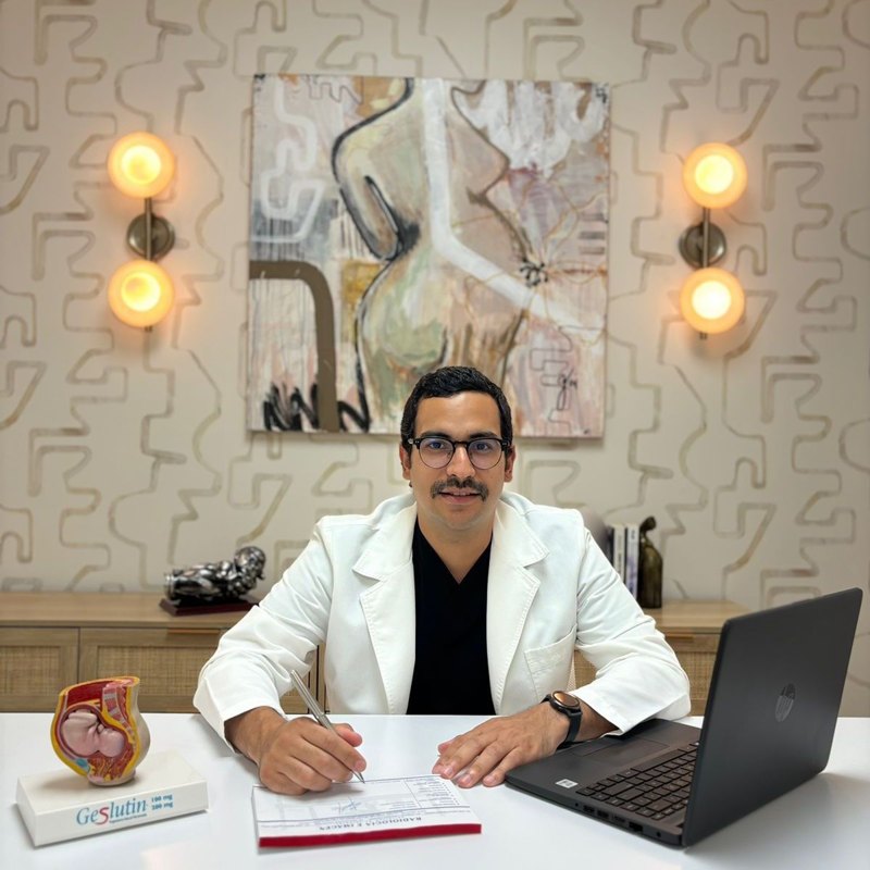 Dr. Emilio Aguilar