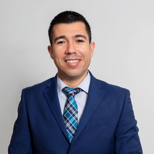 Dr. Luis Alberto López Valenzuela